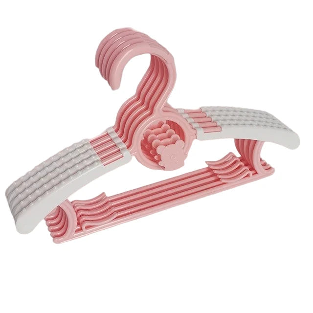 cintre vetement bebe Rose 5 pièces