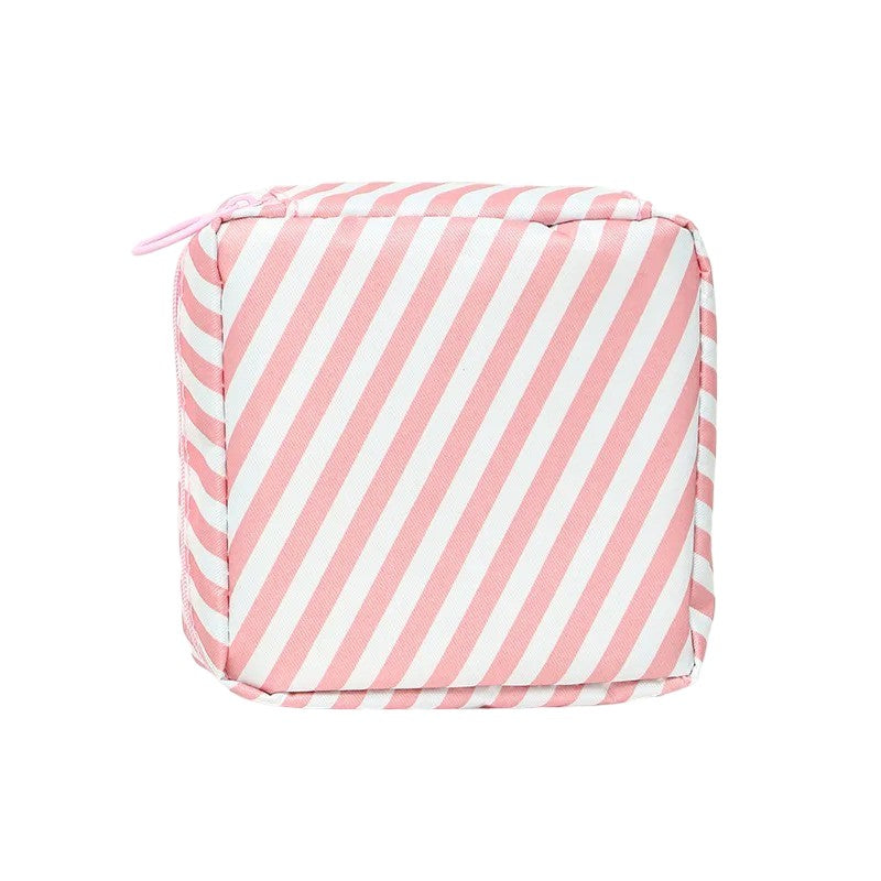 pochette serviette hygienique 17
