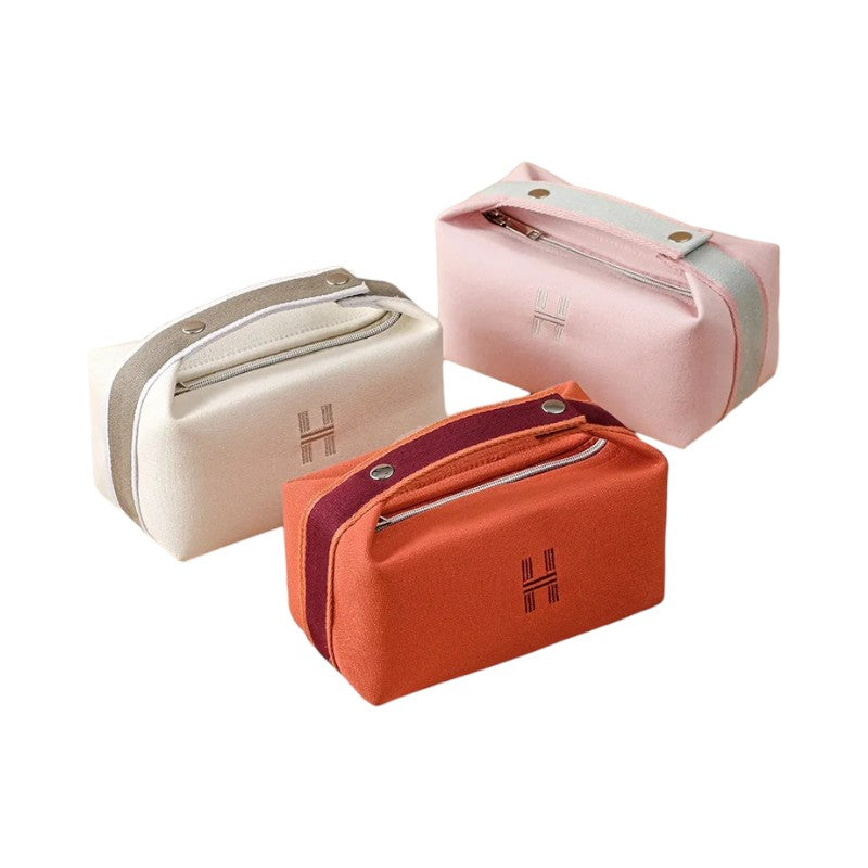trousse de toilette pour voyager
